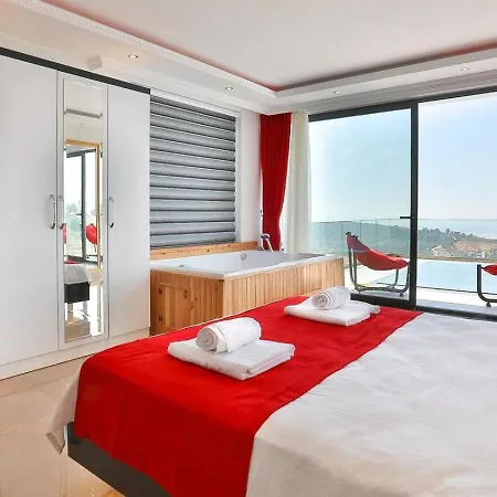 Villa Uezuemlue 3 Bedroom Secluded With Private Pool Hot Tub