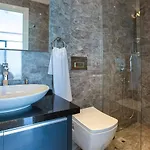 Uezuemlue 3 Bedroom Secluded With Private Pool Hot Tub * كالكان