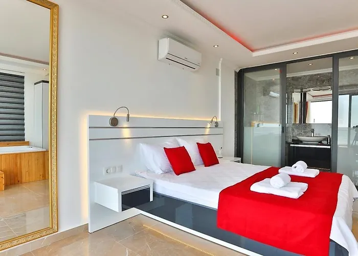 Uezuemlue 3 Bedroom Secluded With Private Pool Hot Tub 卡尔坎
